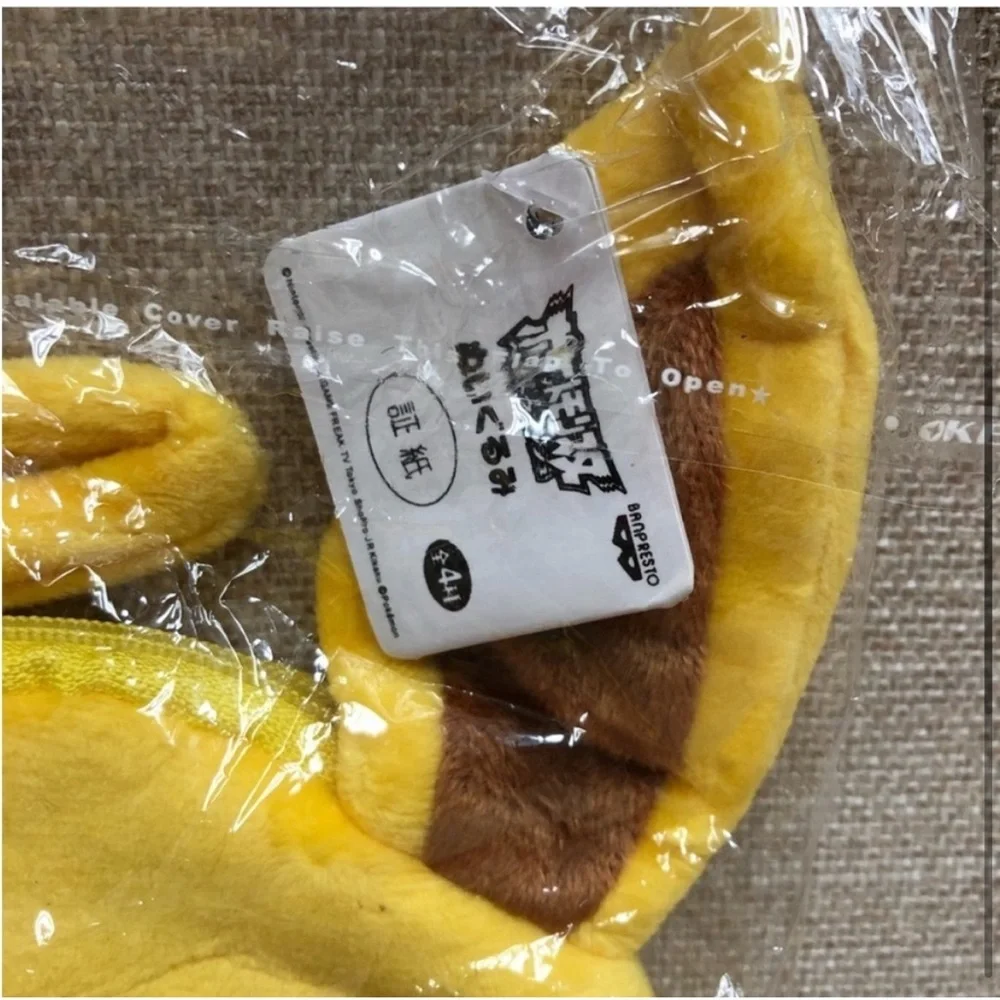 NWT Pokémon Jolteon Plush Coin Hand Bag